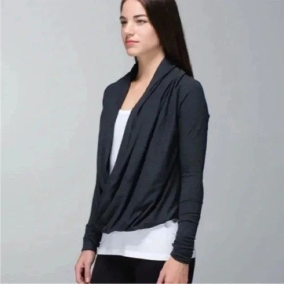 lululemon Iconic Wrap Sweater Heather Black Sz 4 - Picture 10 of 10